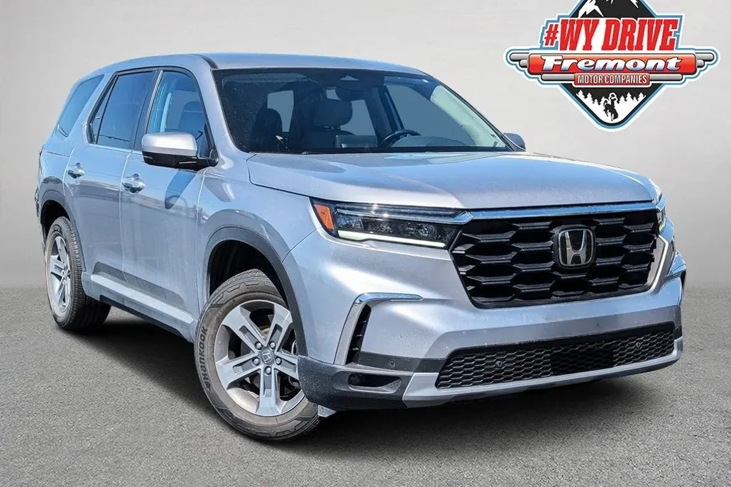 2023 Honda Pilot EX-L photo 1