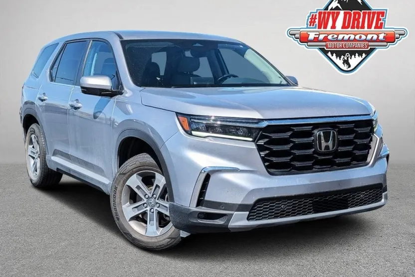 2023 Honda Pilot EX-L photo 1