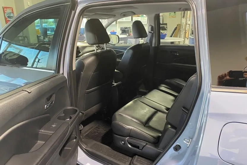 2022 Honda Pilot Special Edition photo 1