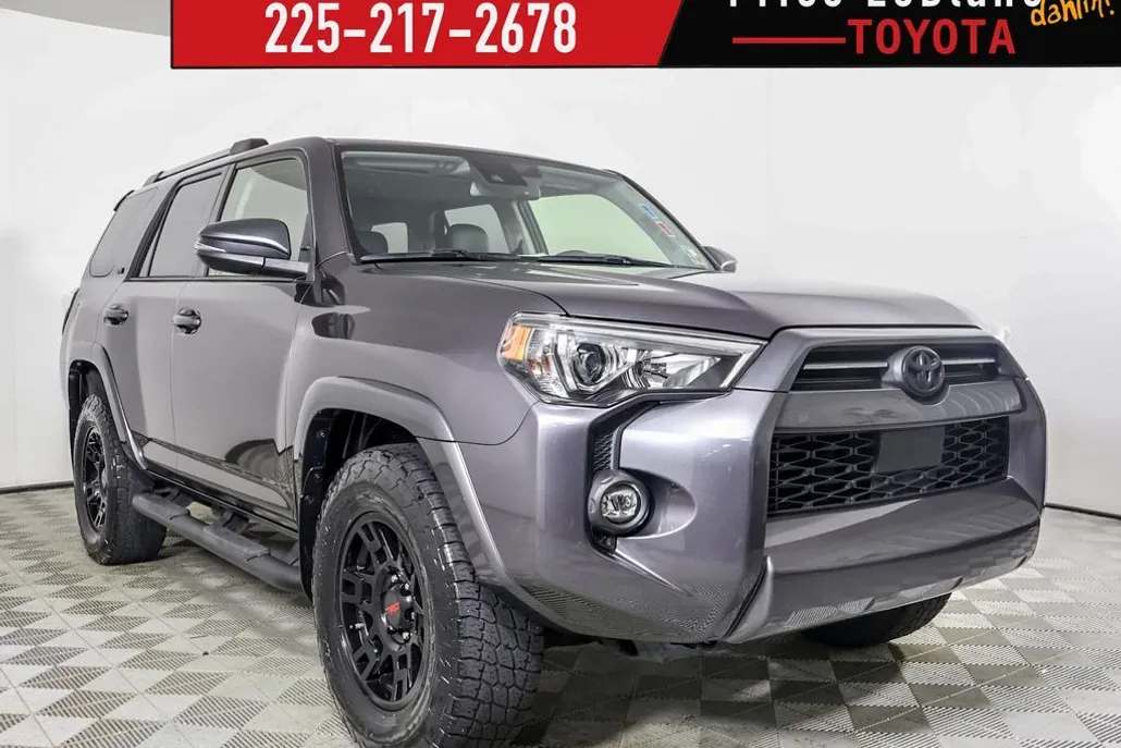 2021 Toyota 4Runner SR5 Premium photo 1