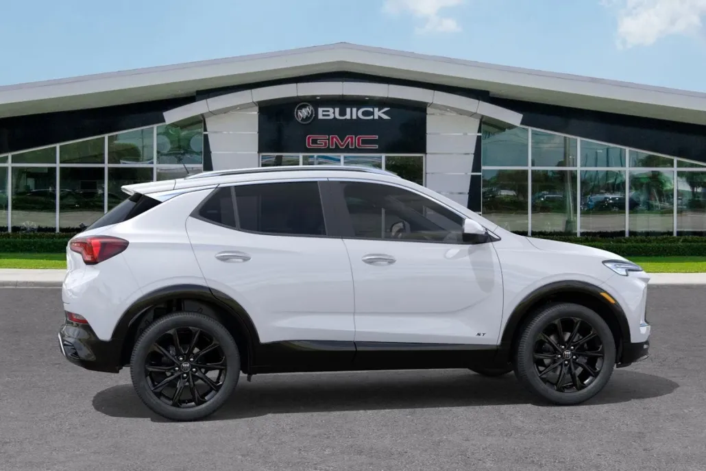 2026 Buick Encore GX Sport Touring photo 1