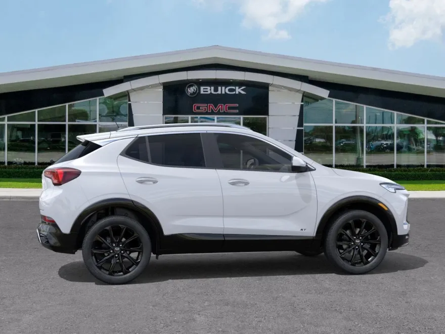 2026 Buick Encore GX Sport Touring photo 1