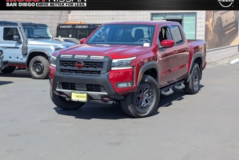 2025 Nissan Frontier PRO-4X photo 1