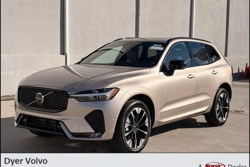 2026 Volvo XC60 B5 Plus photo 1