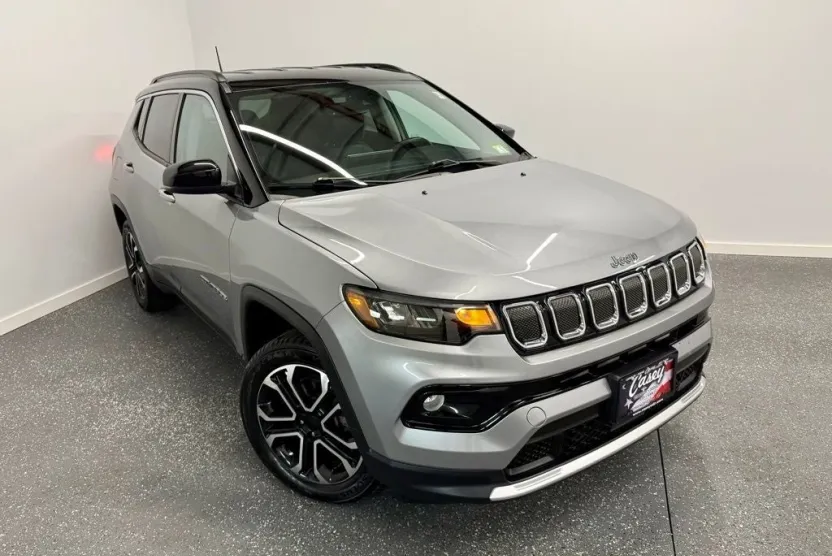 2022 Jeep Compass Limited photo 1