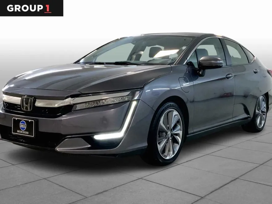 2018 Honda Clarity Plug-In Hybrid Touring photo 1