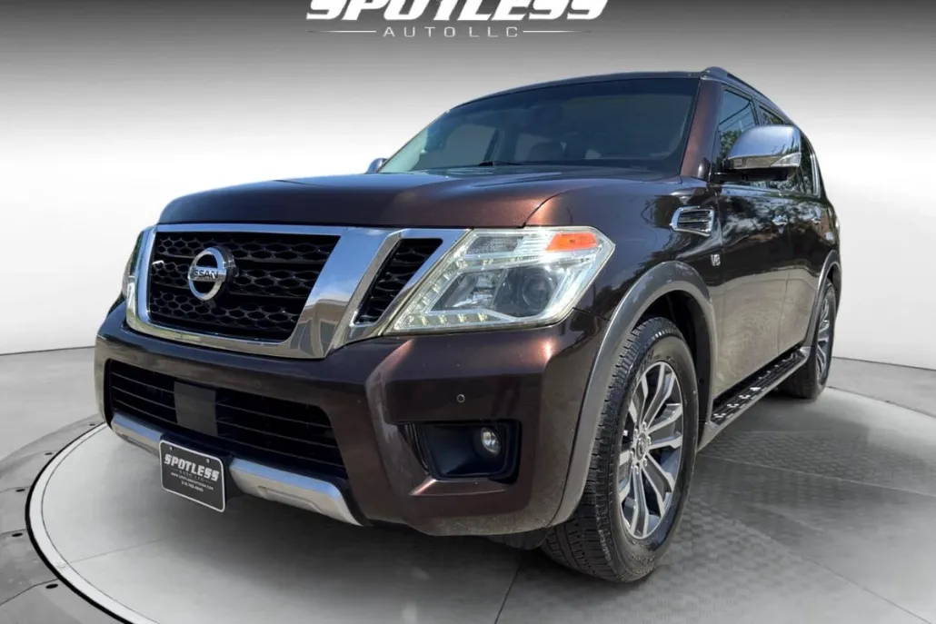 2017 Nissan Armada Platinum photo 1