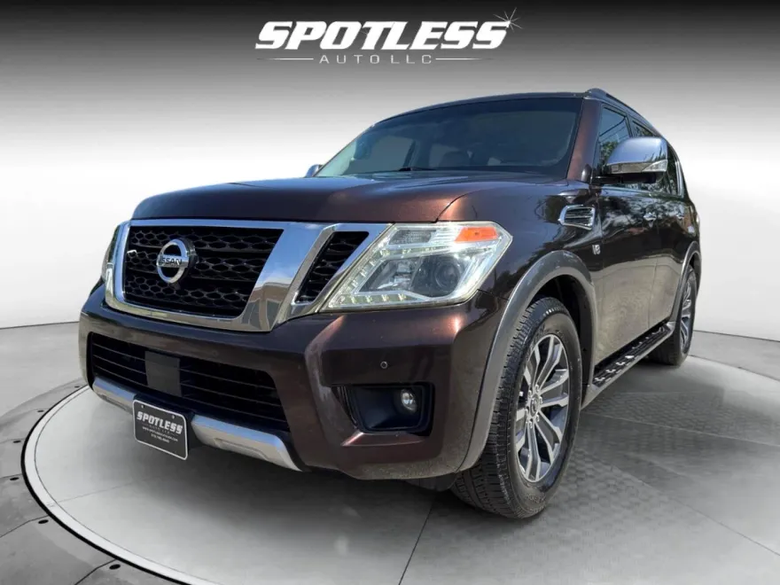 2017 Nissan Armada Platinum photo 1