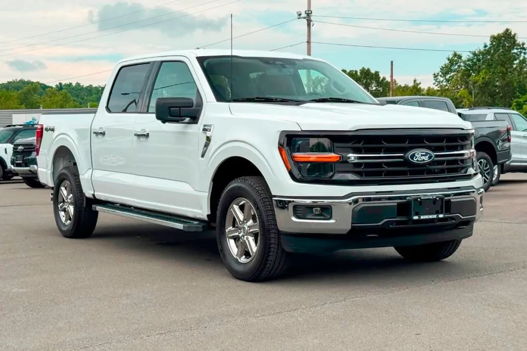 2024 Ford F-150 XLT photo 1