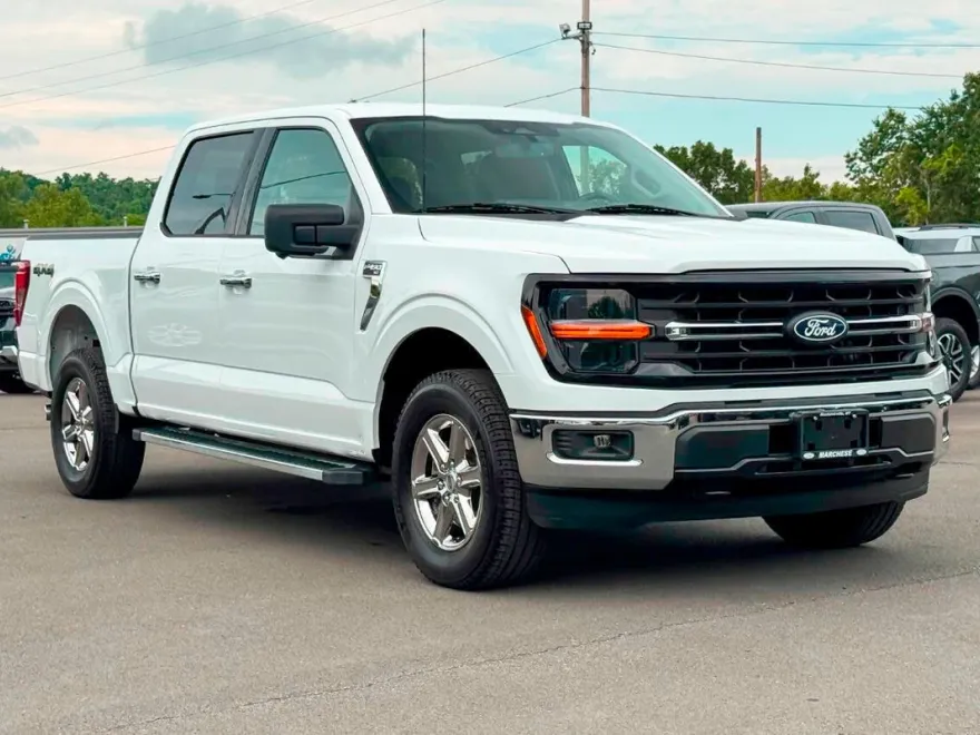 2024 Ford F-150 XLT photo 1