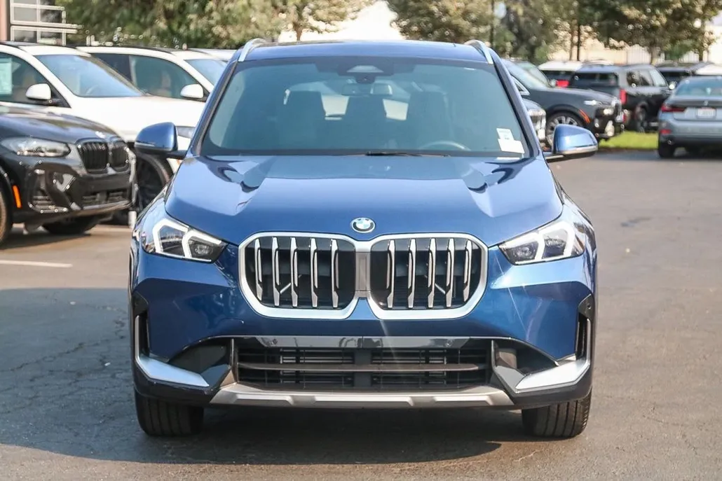 2025 Bmw X1 XDrive28i photo 1