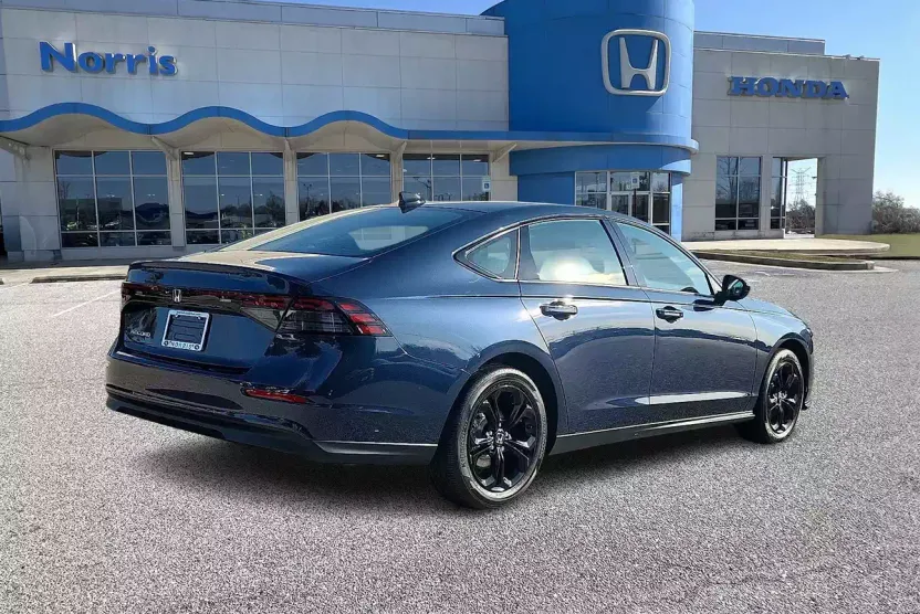 2025 Honda Accord SE photo 1