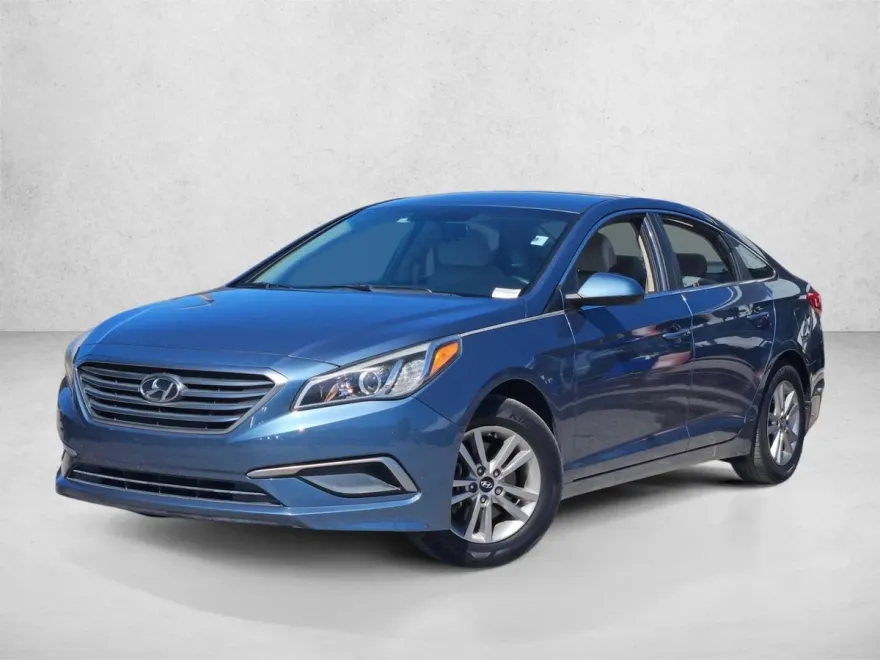 2016 Hyundai Sonata SE photo 1