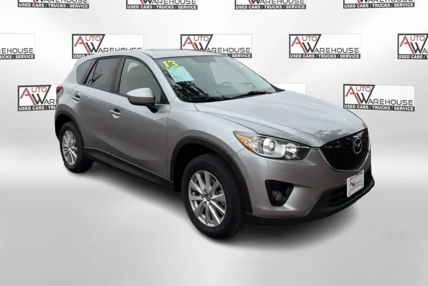 2013 Mazda CX-5 Touring photo 1