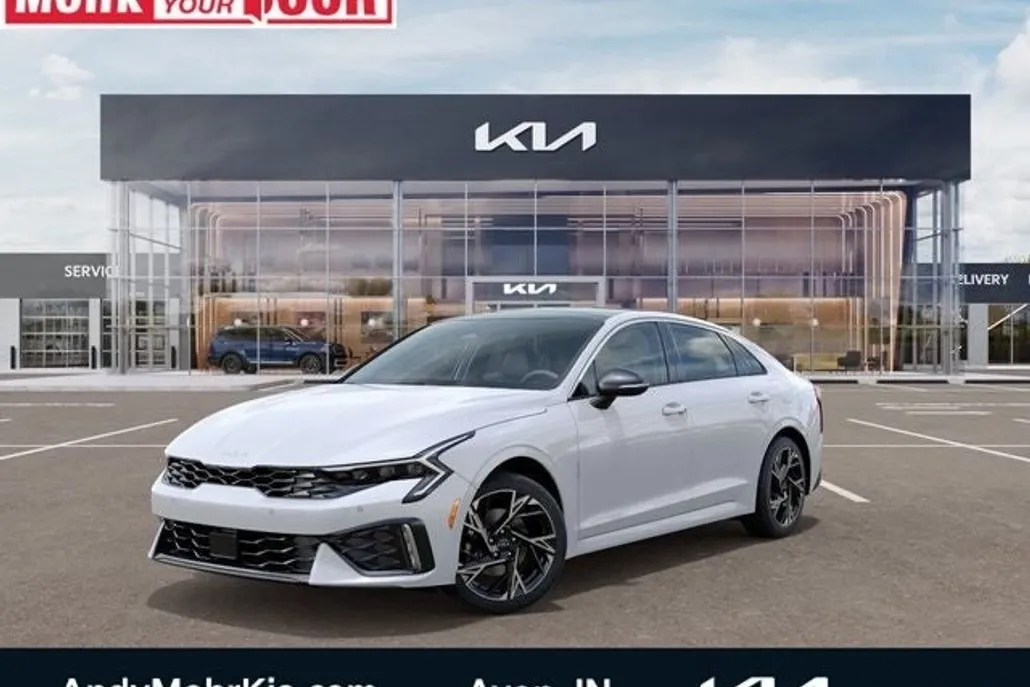 2025 Kia K5 GT-Line photo 1