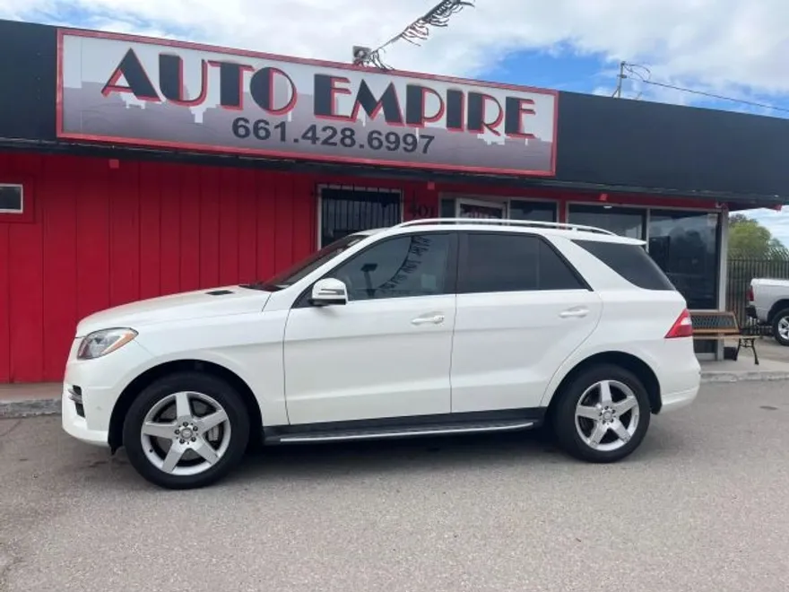 2013 Mercedes Benz ML 550 4MATIC photo 1