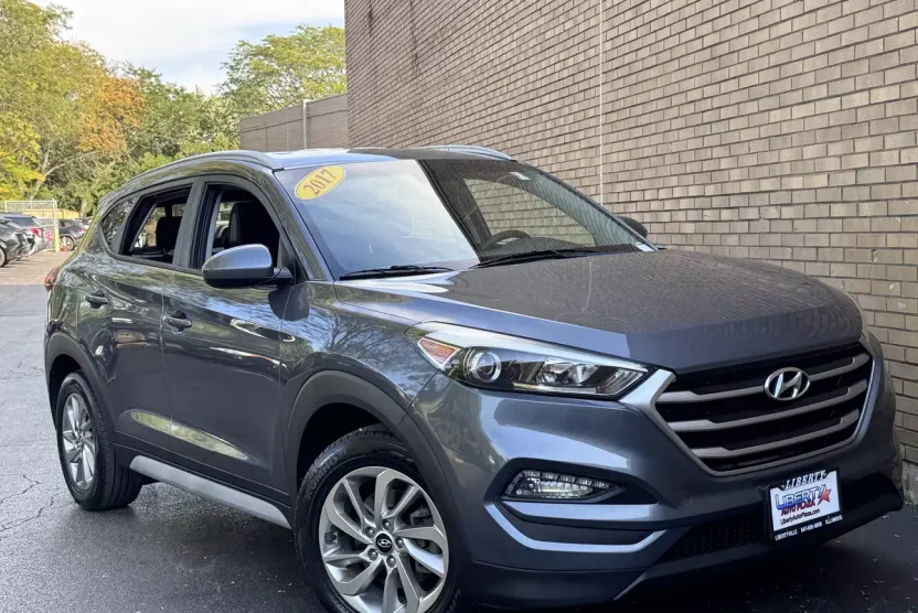 2017 Hyundai Tucson SE photo 1
