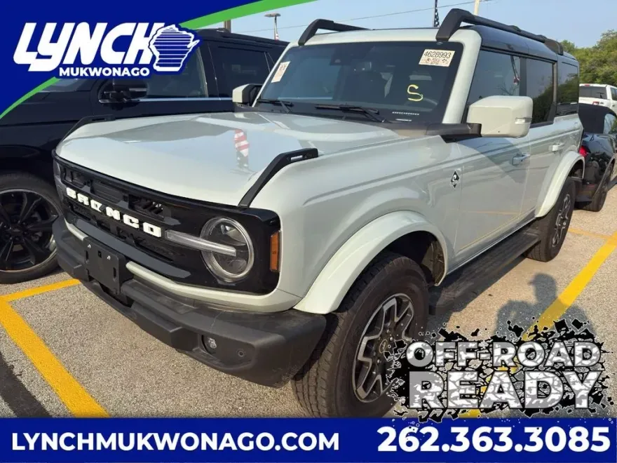 2024 Ford Bronco Outer Banks photo 1