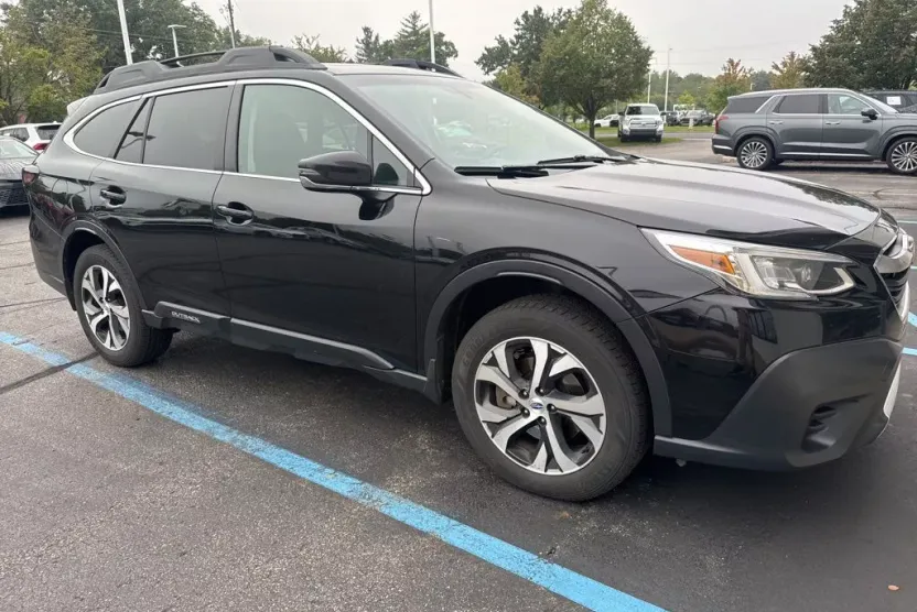 2020 Subaru Outback Limited XT photo 1