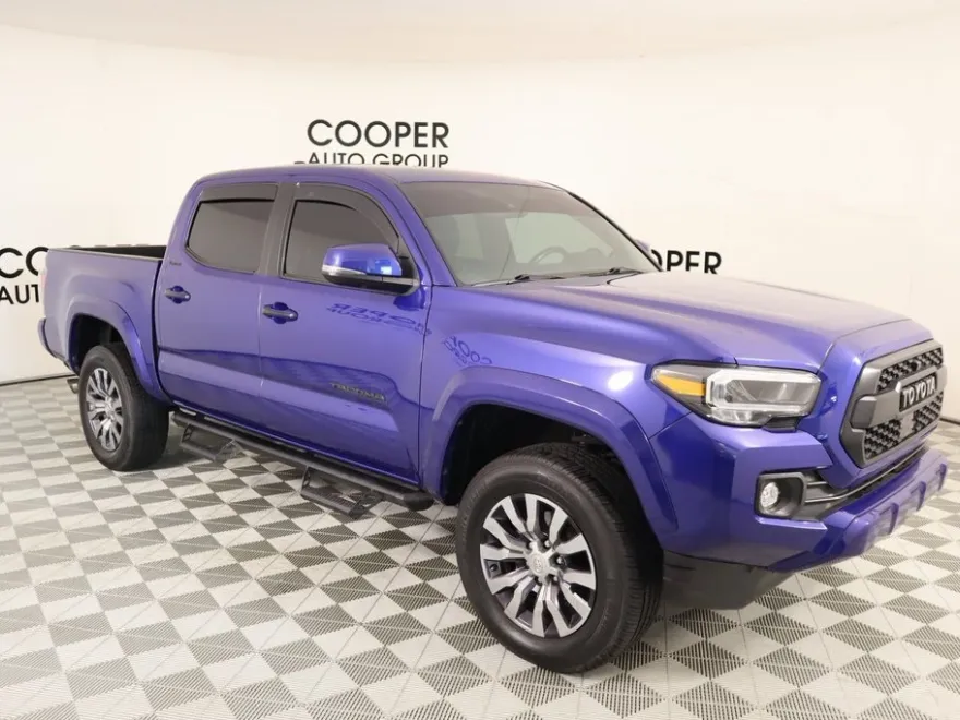 2023 Toyota Tacoma 4x4 Limited V6 photo 1