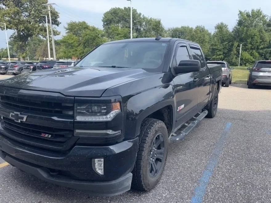 2016 Chevrolet Silverado 1500 LTZ photo 1
