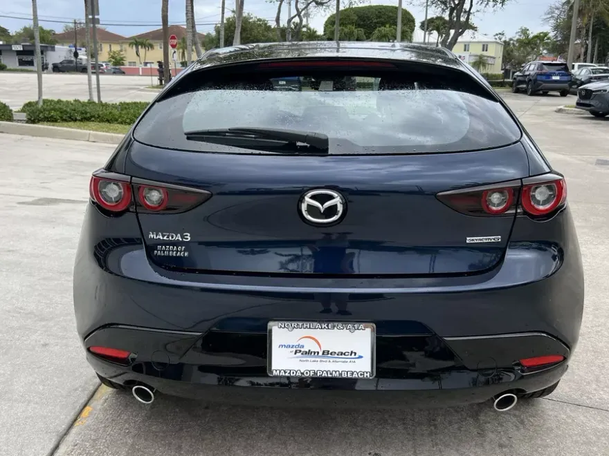 2025 Mazda Mazda3 Hatchback 2.5 s Preferred photo 1