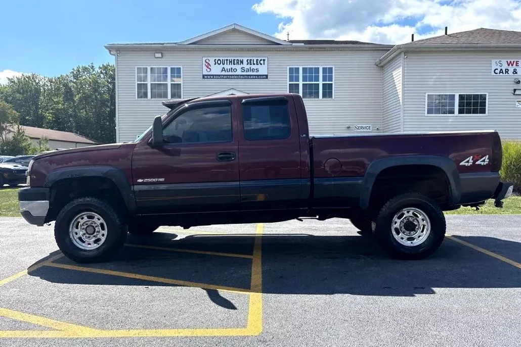2003 Chevrolet Silverado 2500HD photo 1