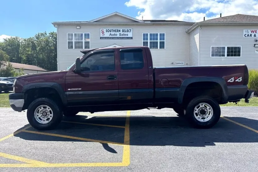 2003 Chevrolet Silverado 2500HD photo 1