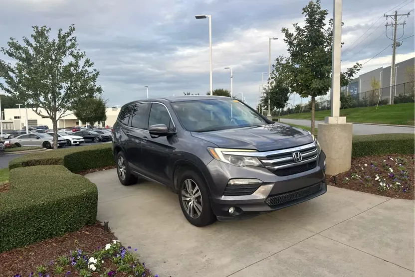 2016 Honda Pilot EX-L photo 1