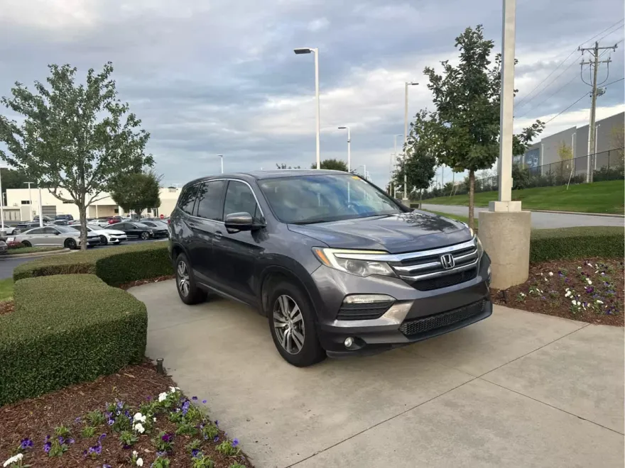 2016 Honda Pilot EX-L photo 1