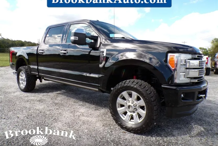 2017 Ford F-250 photo 1