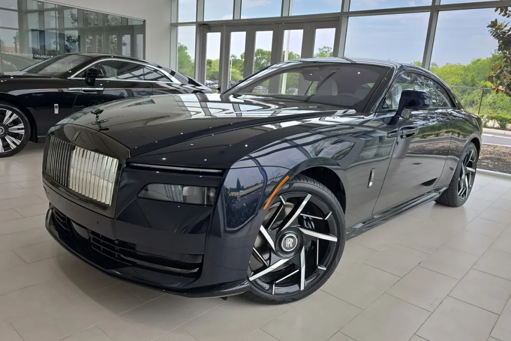 2025 Rolls Royce Spectre photo 1