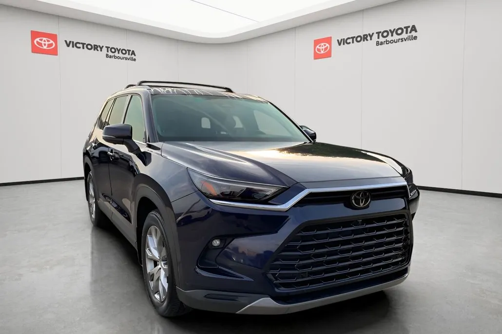 2024 Toyota Grand Highlander Limited photo 1