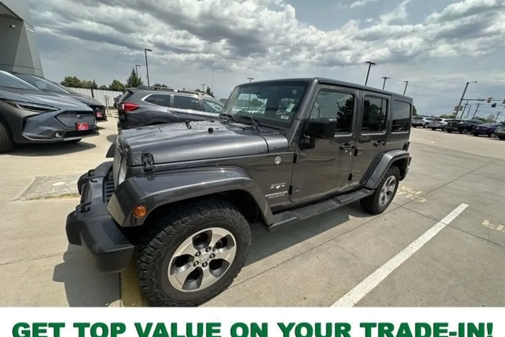 2017 Jeep Wrangler Unlimited Sahara photo 1