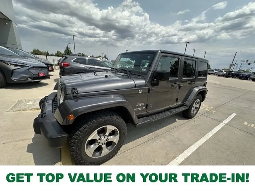 2017 Jeep Wrangler Unlimited Sahara photo 1