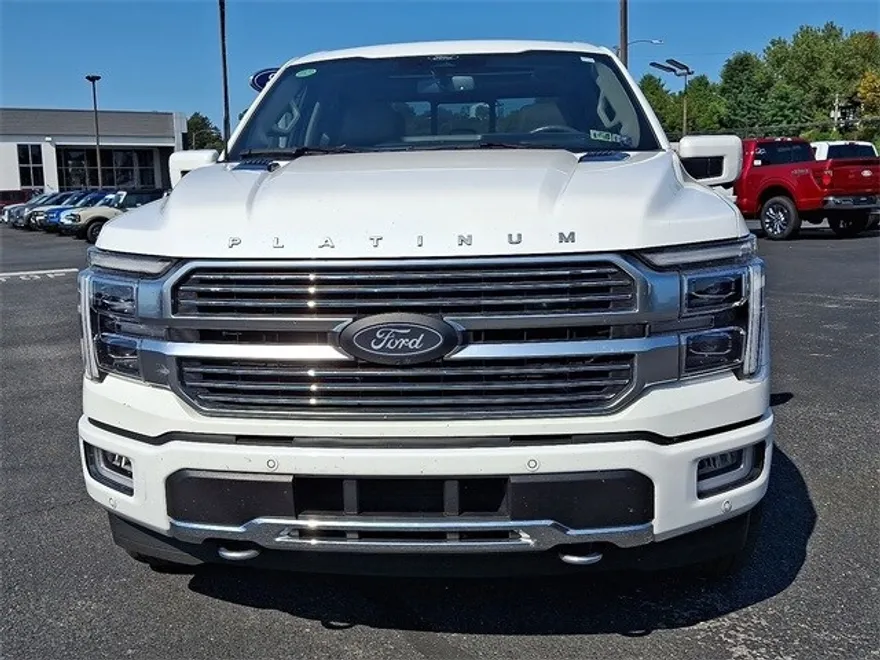 2024 Ford F-150 Platinum photo 1