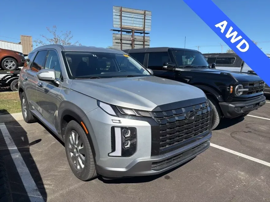 2024 Hyundai Palisade SEL photo 1