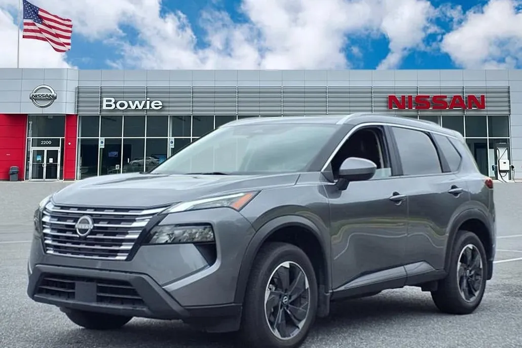 2024 Nissan Rogue SV photo 1