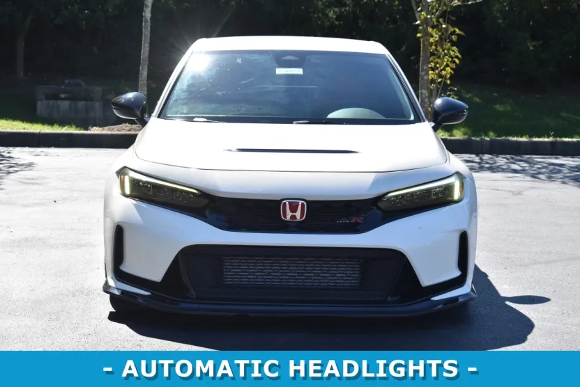 2023 Honda Civic Type R photo 1