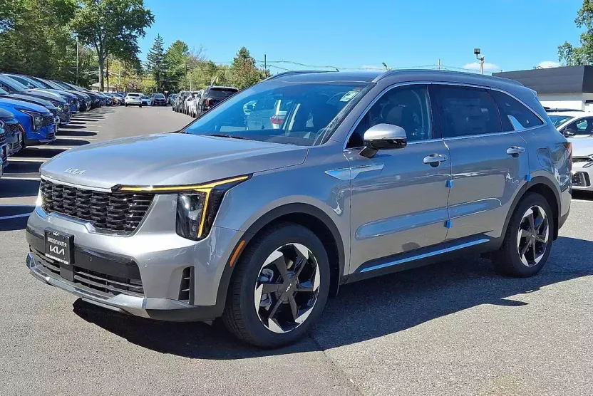 2025 Kia Sorento Plug-In Hybrid EX photo 1