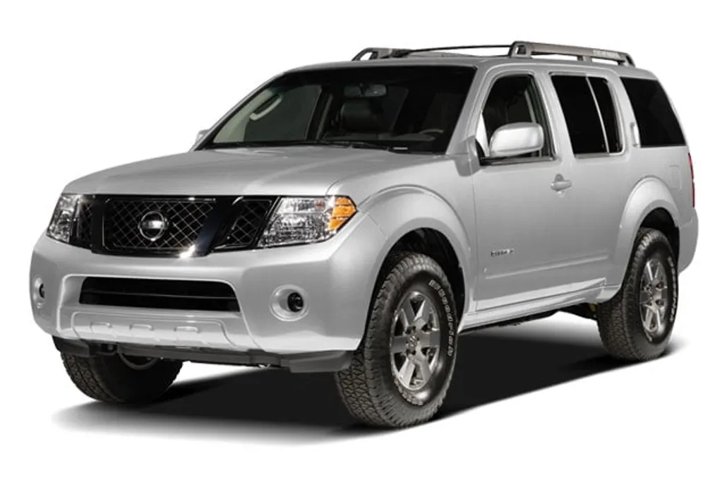 2009 Nissan Pathfinder SE photo 1