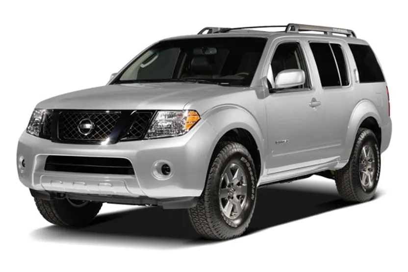 2009 Nissan Pathfinder SE photo 1