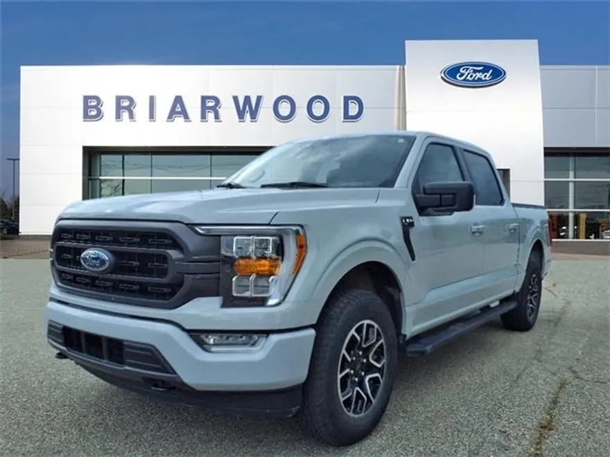 2023 Ford F-150 XLT photo 1