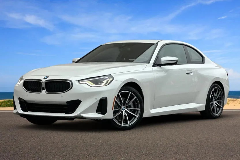 2025 Bmw 230i xDrive Coupe photo 1