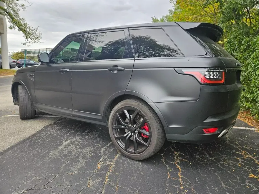 2020 Land Rover Range Rover Sport SVR photo 1
