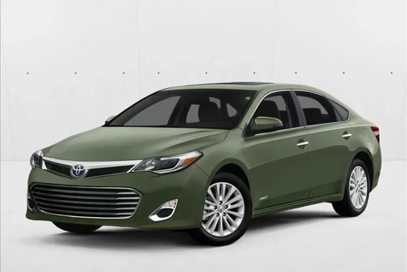 2013 Toyota Avalon Hybrid photo 1