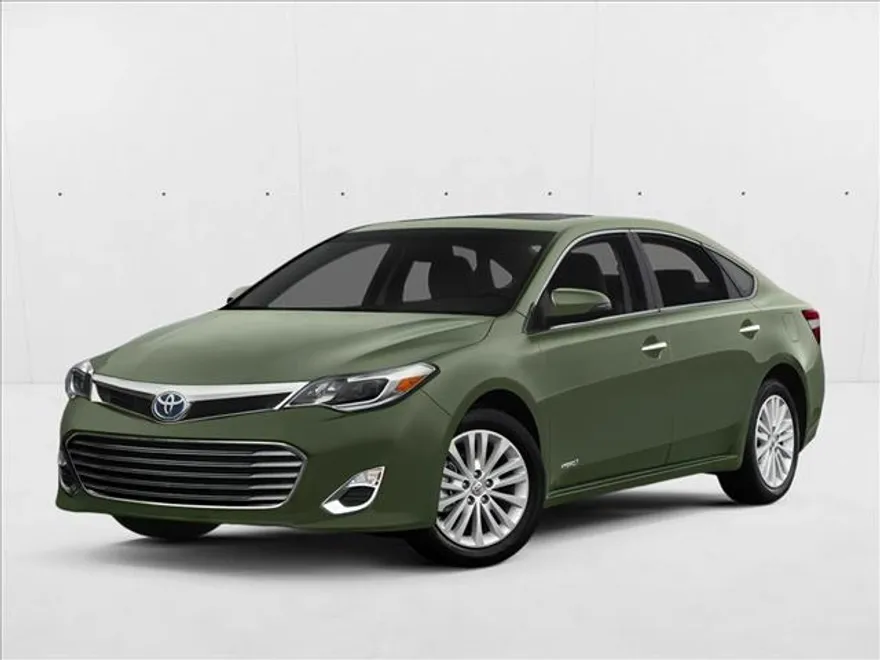 2013 Toyota Avalon Hybrid photo 1
