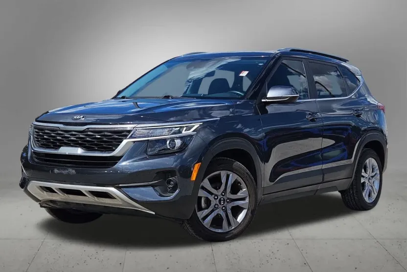 2021 Kia Seltos S photo 1