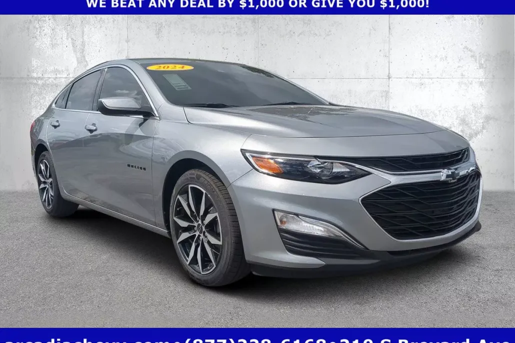 2024 Chevrolet Malibu RS photo 1