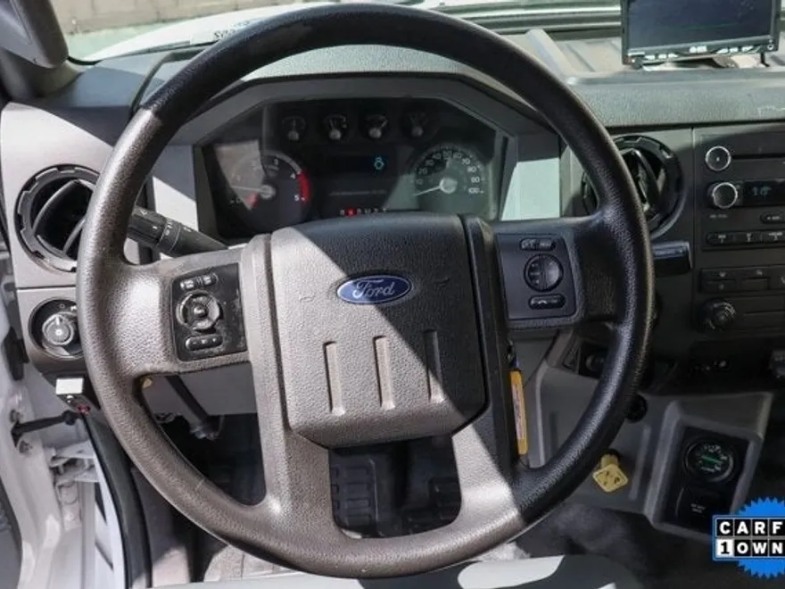 2017 Ford F-750 photo 13